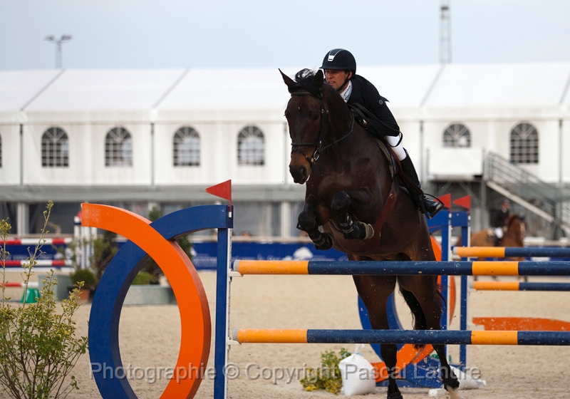 _F5Q8120_Pascal_Lahure.JPG