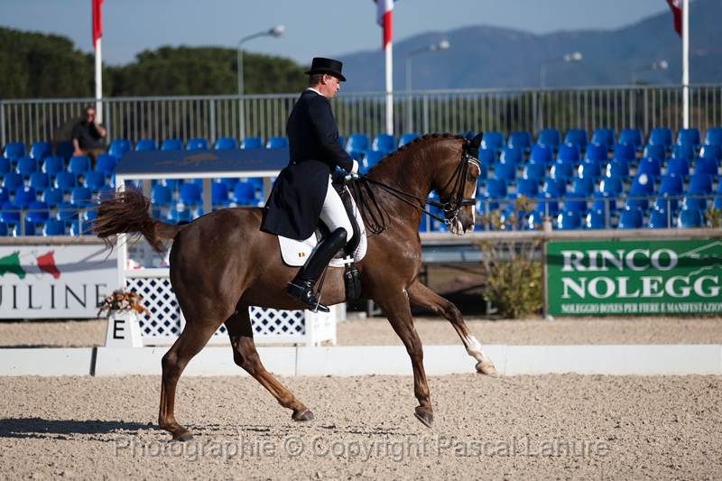 _F5Q6073_Pascal_Lahure.JPG